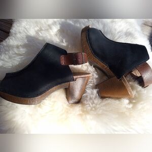 Dansko MISMATCH Reggie Sandals 40 + 41 EUC